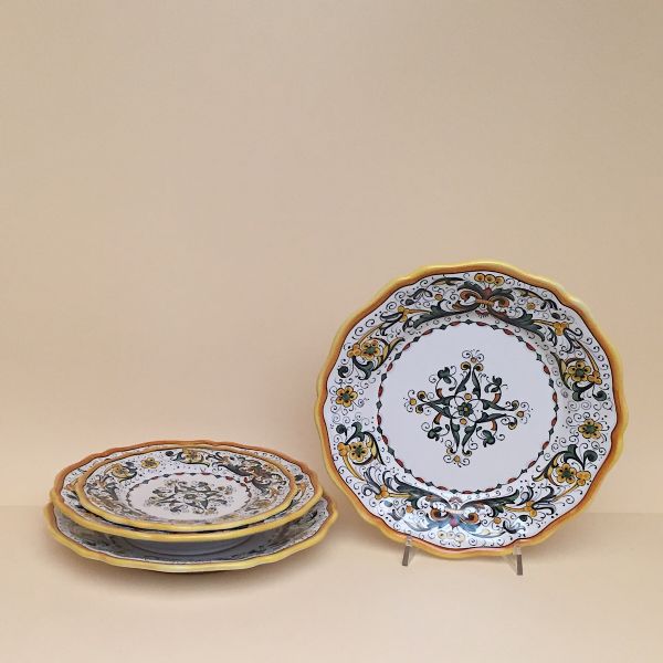 SET OF DINNER PLATES; DESIGN: FOSCARO RICCO
